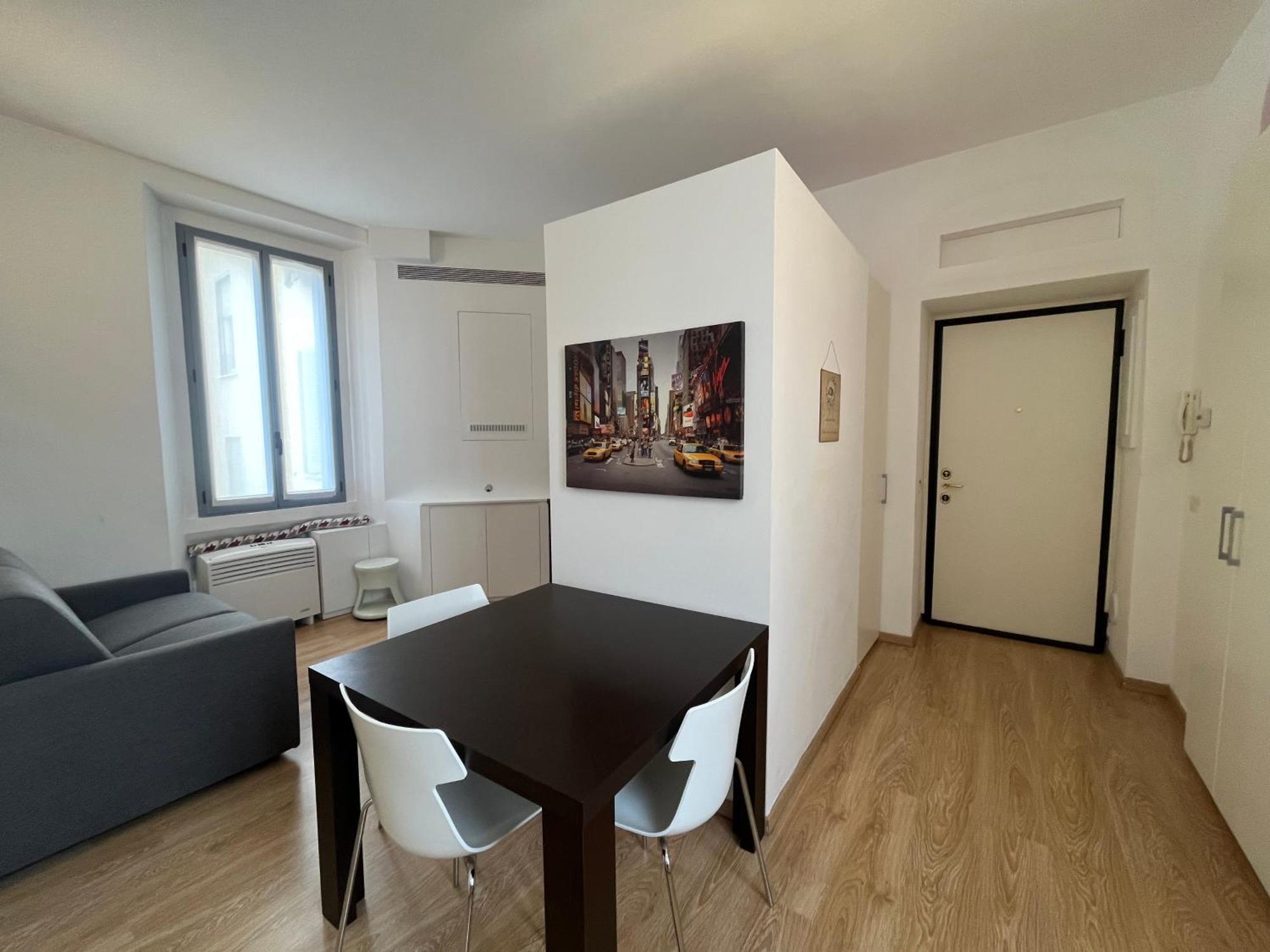 Ferienhaus Bilocale In Citta Studi